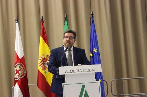 Sánchez Haro insta a todo el sector agrícola a aunar esfuerzos para hacer frente a los retos de la agricultura almeriense