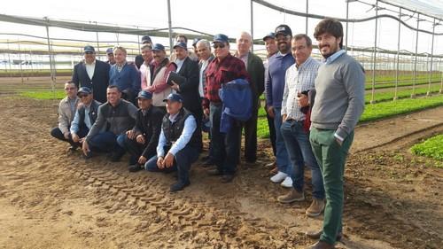 Agricultura muestra la alta tecnificación y el papel estratégico del regadío andaluz a una delegación de México