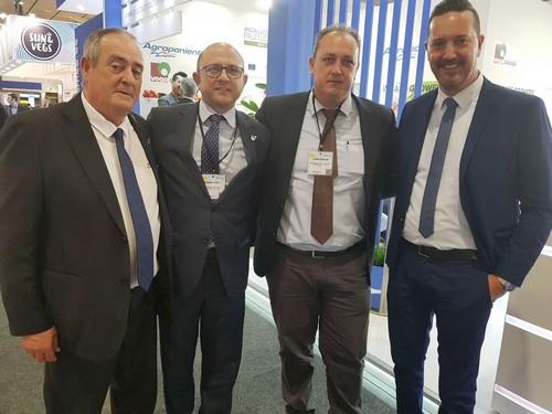 Ediles del Ayuntamiento de El Ejido acuden a Berlín para visitar y respaldar los stands de las empresas ejidenses