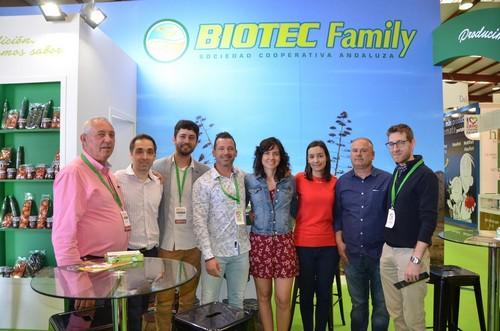 Biotec Family reconocida por su labor social con Biotec Down