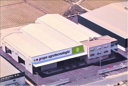 Grupo Agrotecnología dona a ADIS productos biopesticidas para aplicar en sus cultivos