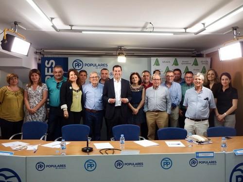 ASAJA traslada al PP los temas en materia agraria que tiene pendientes el Gobierno andaluz