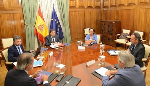 Luis Planas analiza con FEPEX la negociación de la Política Agrícola Común 2021-2027 y el Brexit