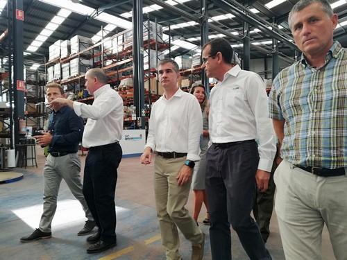 Un 30 por ciento de los invernaderos de la Región de Murcia utiliza la tecnología de una pantalla térmica para ahorrar energía