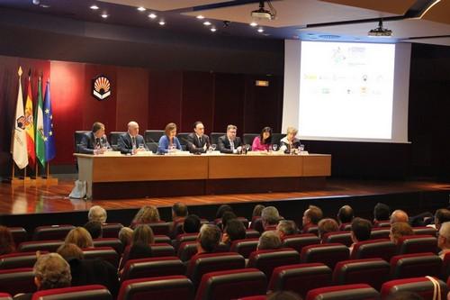 Sánchez Haro pide el reconocimiento social de los ingenieros agrónomos por su papel vital en la modernización del campo