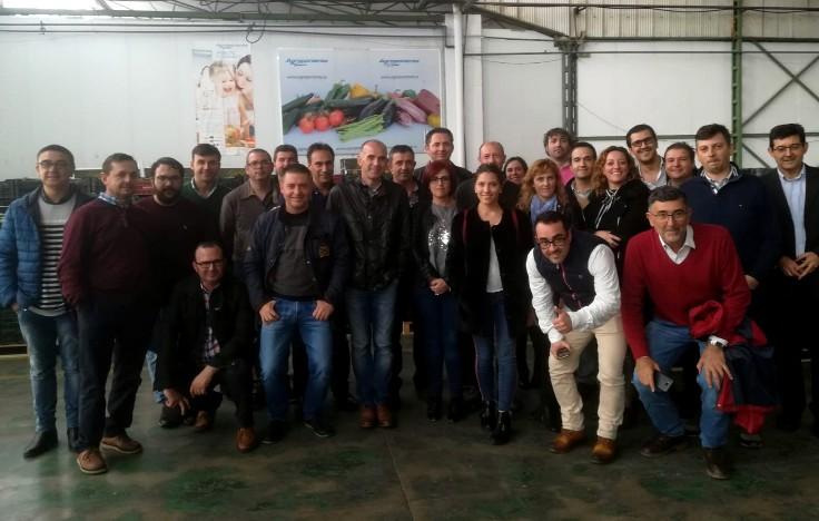 COEXPHAL muestra el modelo hortofrutícola de Almería a fruticultores de Extremadura