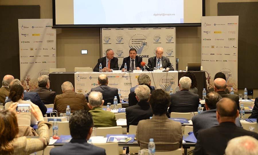 Luis Planas insiste en que la modernización de regadíos es clave para la sostenibilidad y el futuro de la agricultura