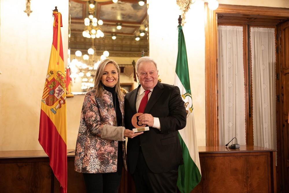 Agrobío recibe el premio Economía por ser “punta de lanza en la innovación del sector auxiliar agrícola”