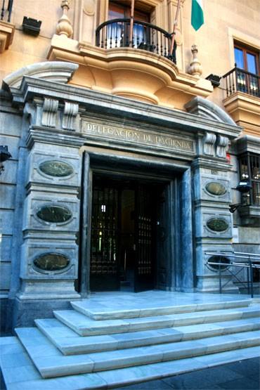 ASAJA y COAG convocan una concentración este jueves en Almería para reclamar a Hacienda que rectifique la Orden de Módulos
