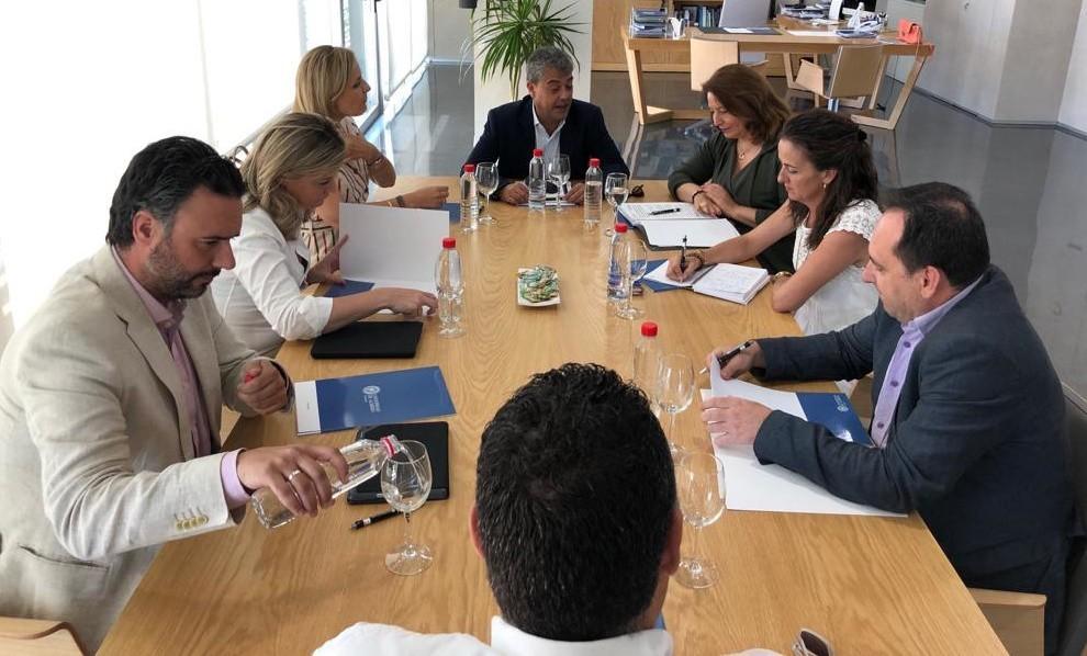 La Junta se reúne con la Universidad de Almería para avanzar en la futura plataforma de innovación agroalimentaria