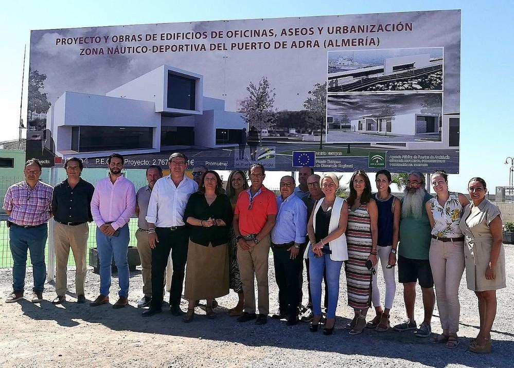 Crespo destaca la diligencia en las obras de la pasarela del puerto de Adra, un reclamo turístico demandado por el sector