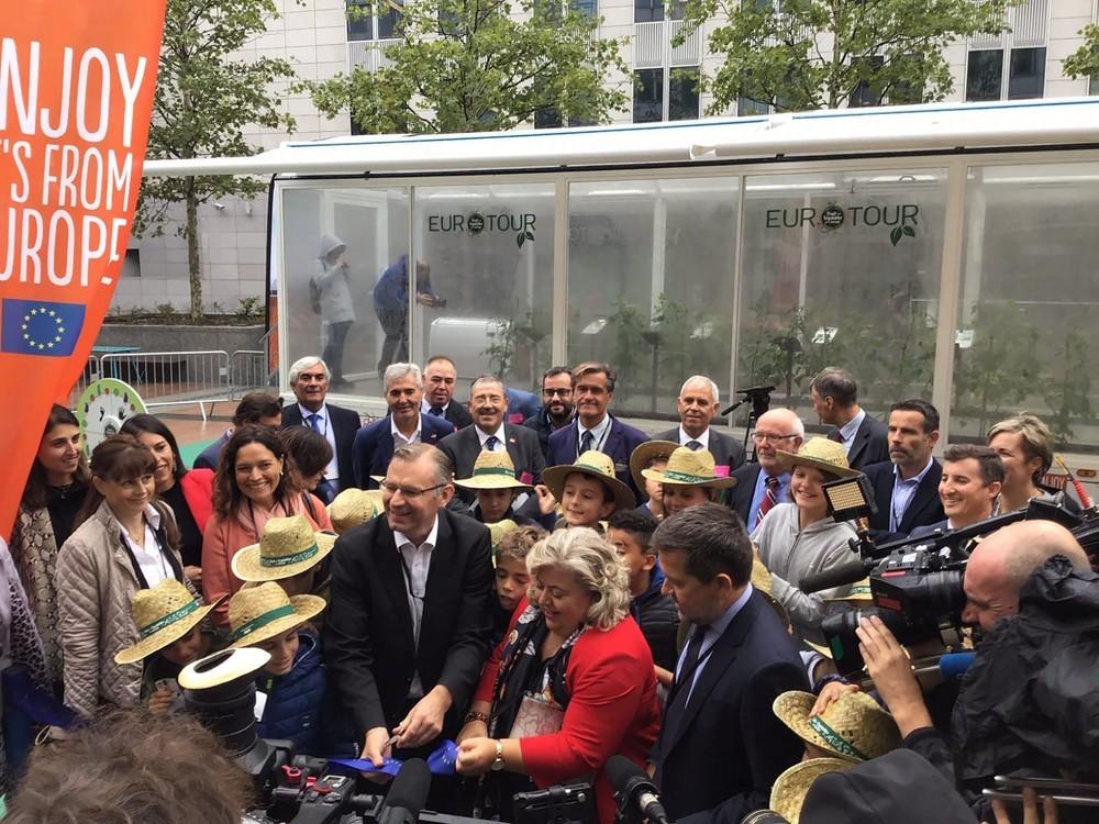 APROA promueve el consumo de frutas y hortalizas en Europa
