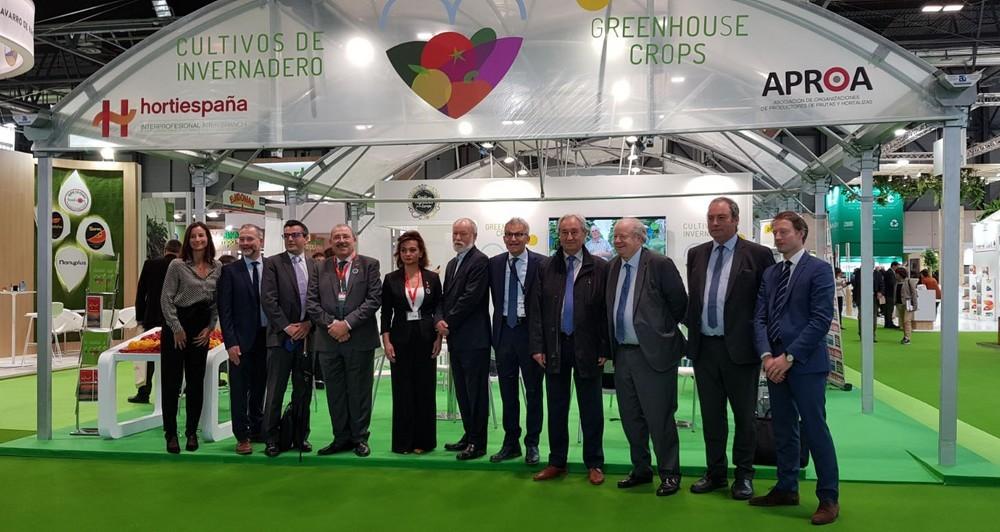 Las interprofesionales europeas de frutas y hortalizas se reúnen en el stand de HOTIESPAÑA y APROA