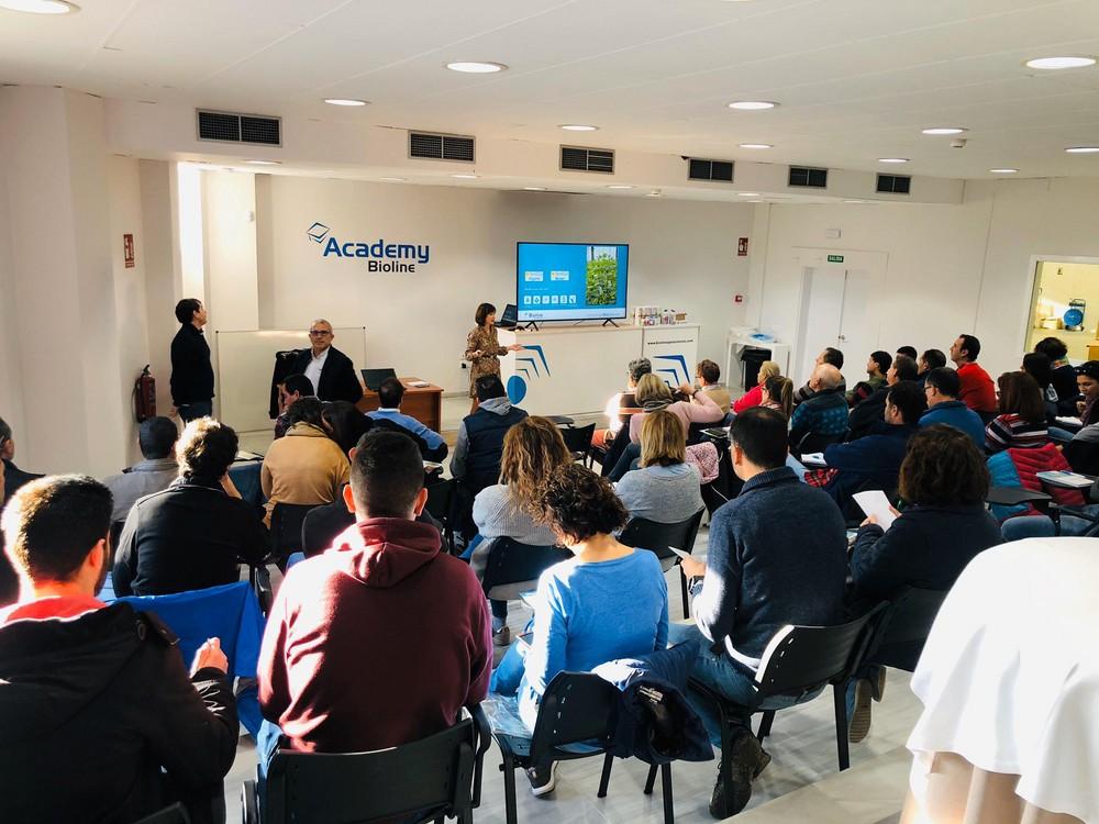 BIOLINE Iberia presenta dos nuevos protectores para enfermedades fúngicas a un centenar de técnicos y agricultores