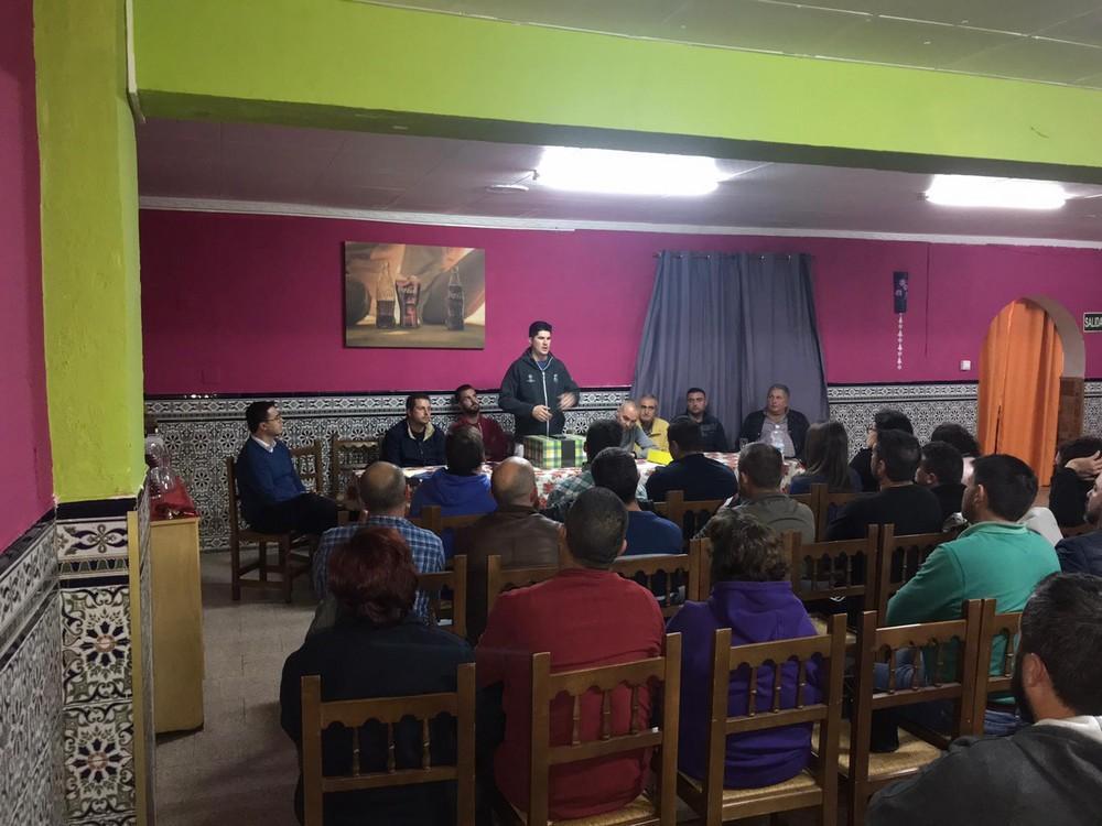 'Juguetes x Hortalizas', una iniciativa de Unión de Agricultores Independientes para conseguir pequeñas sonrisas