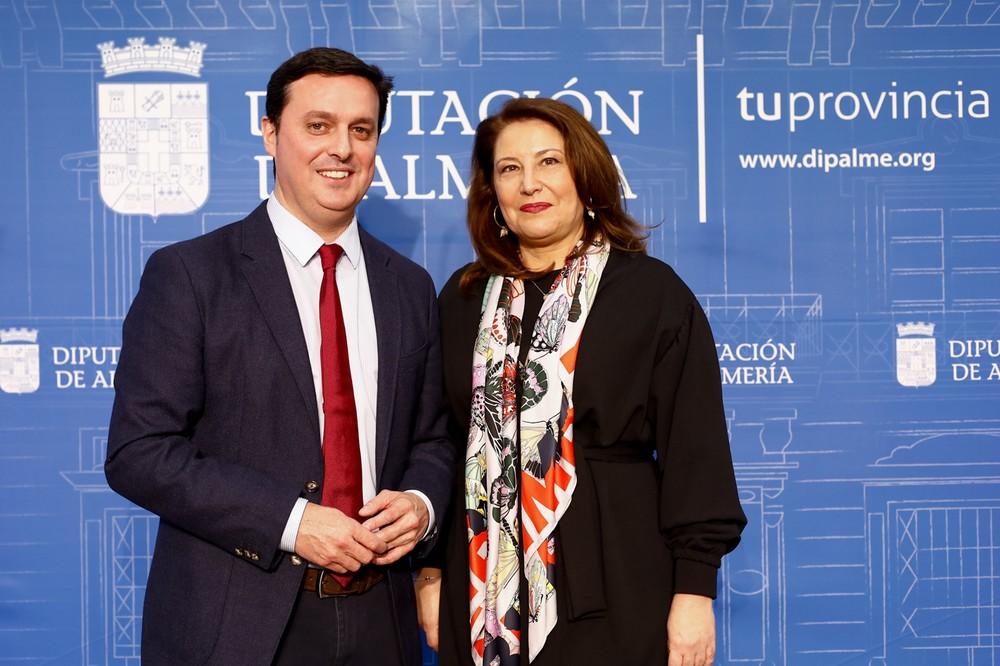 La consejera de Agricultura y el presidente de la Diputación ponen en común políticas para el desarrollo rural