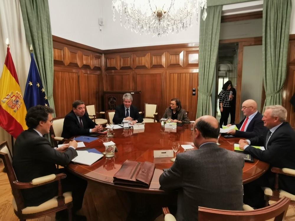 Cooperativas Agro-alimentarias satisfecha con el apoyo de Luis Planas a las políticas de integración cooperativa