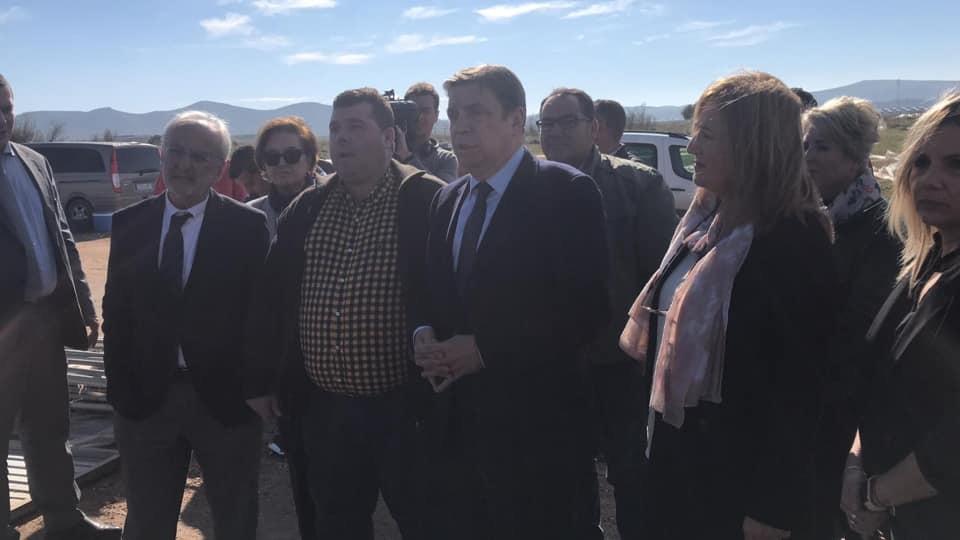 El Ministerio de Agricultura, Pesca y Alimentación y el sector hortofrutícola trabajarán de manera conjunta para encarar los retos de futuro