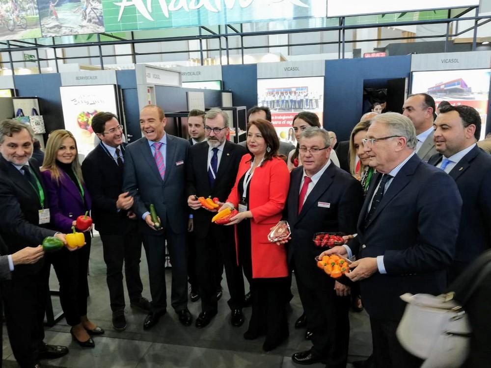 Almería envía por vía marítima el 1,2% de las exportaciones de productos agroalimentarios