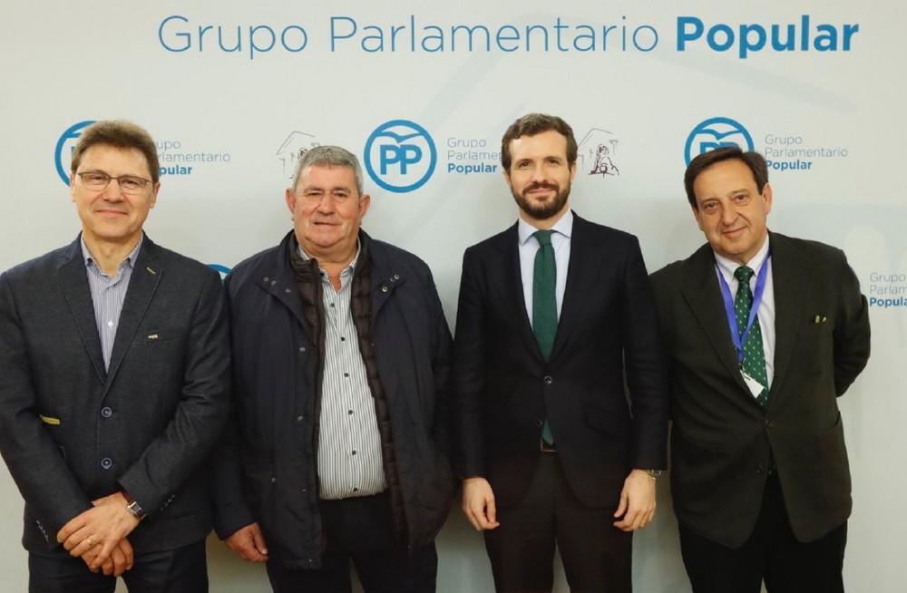Pablo Casado se reúne con organizaciones profesionales agrarias (OPAS)