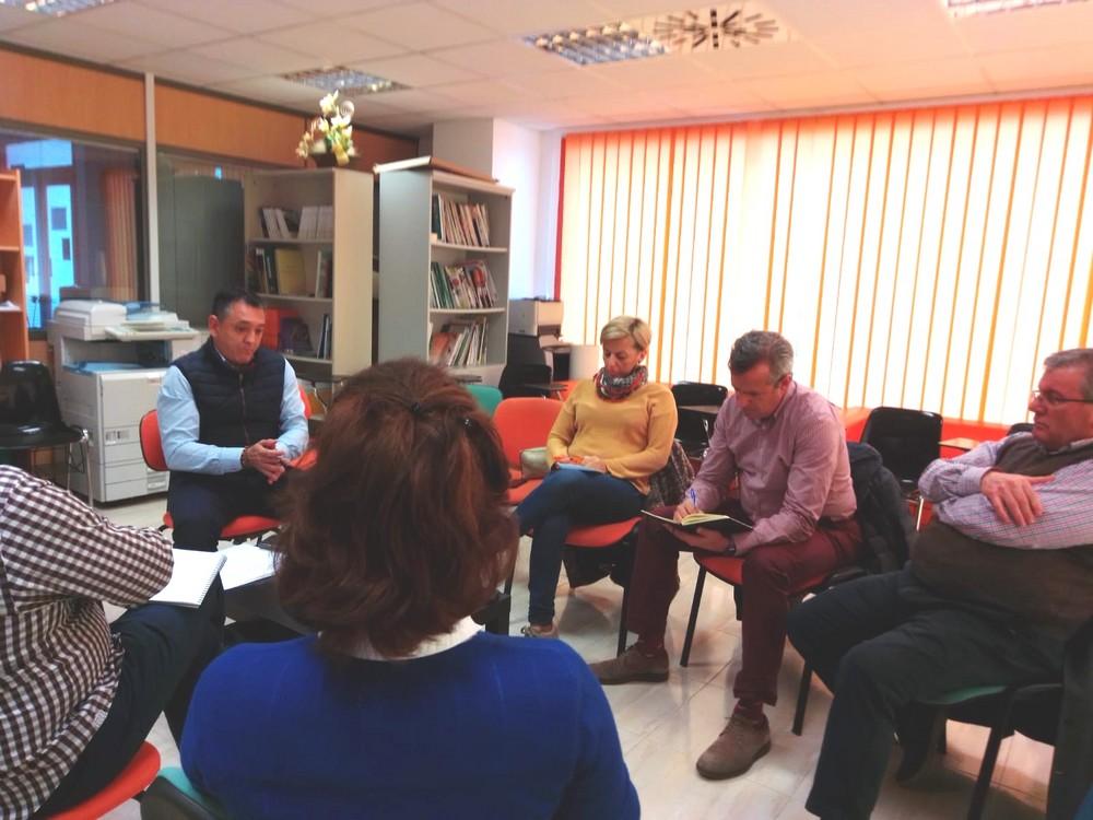 El PSOE traslada al sector agrícola las medidas que está tomando el Gobierno para atajar la crisis del campo