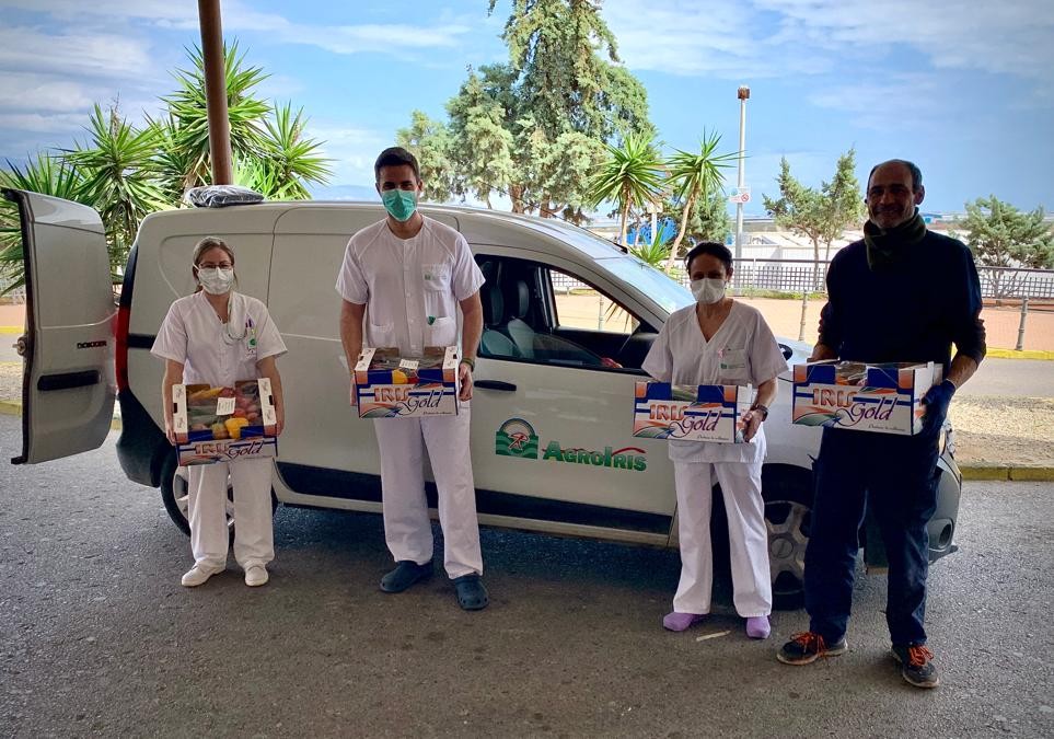 Agroiris dona cajas de hortalizas al Hospital de Poniente y a los centros de salud del municipio de El Ejido