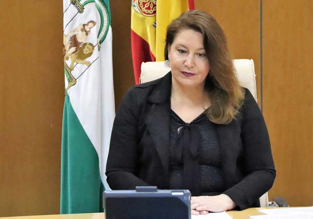 Crespo lamenta que el Gobierno de España prejuzgue a los agricultores andaluces que  son ‘ejemplo de responsabilidad’