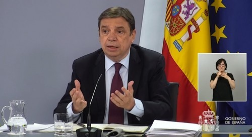  Luis Planas aborda con las organizaciones profesionales agrarias el futuro de la PAC y su aplicación en España