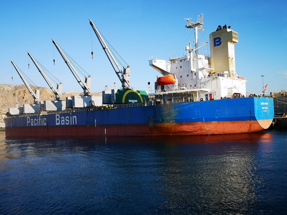 El tráfico de mercancías en los puertos de la Autoridad Portuaria crece un 15% en octubre