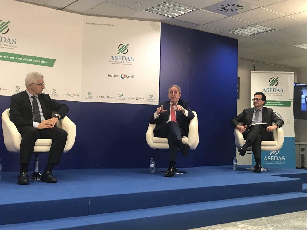 Expertos en movilidad urbana y en distribución alimentaria analizan el supermercado en el marco de la ciudad sostenible