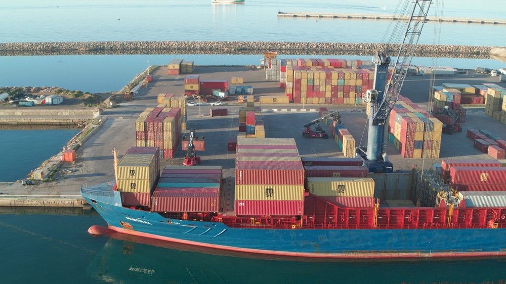 La Autoridad Portuaria de Almería ampliará la terminal de contenedores del Puerto