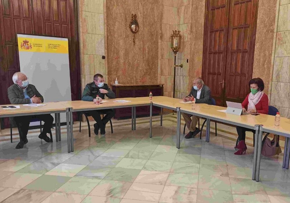 Subdelegación y Guardia Civil mantienen una reunión con Asaja para abordar la seguridad en el campo