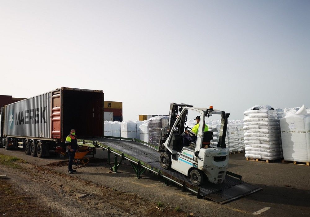 El tráfico portuario crece un 18,1% hasta marzo en Carboneras y Almería