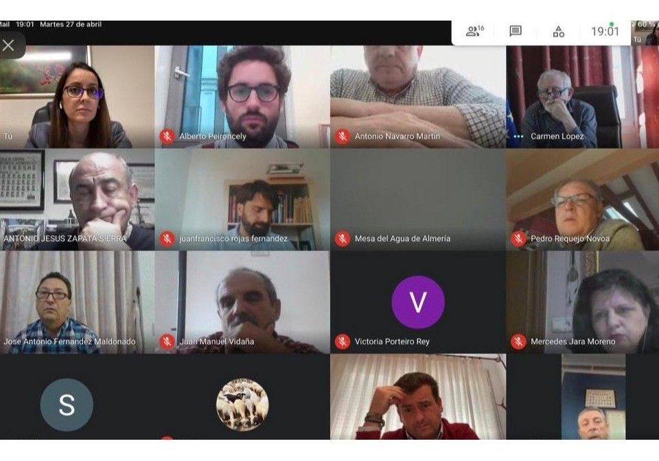 VOX señala que el Plan Hidrológico Nacional urge para salvar al campo almeriense