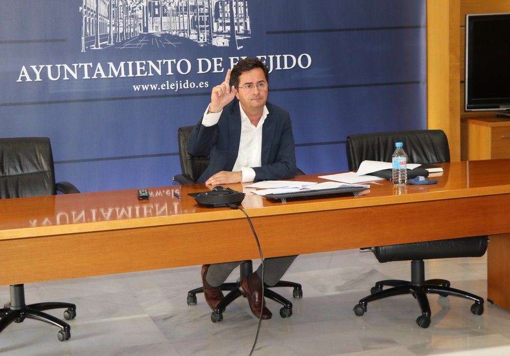 El Ejido insta al Gobierno a que solicite la revisión del Acuerdo de Asociación entre la UE y el Reino de Marruecos