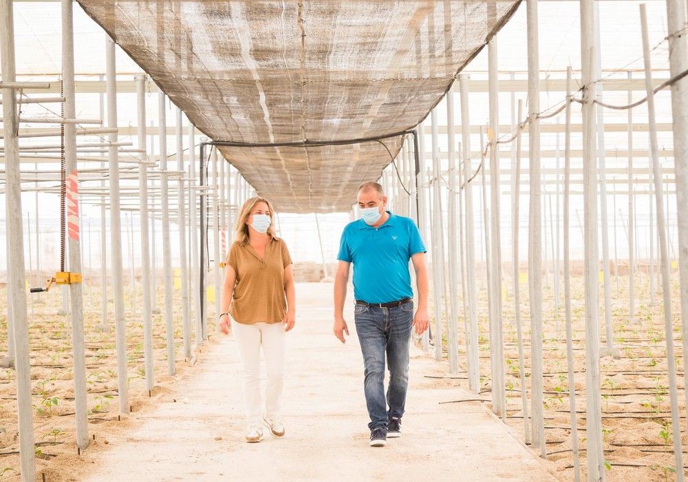 Diputación y ASAJA promueven una campaña por un campo limpio