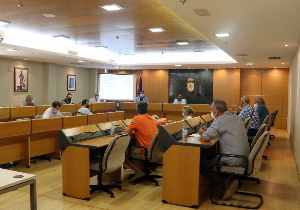 El Ayuntamiento ejidense presenta el II Plan RAPIDO para la recogida de Aguas Pluviales de Invernadero, Desagües y Obras en el entorno rural