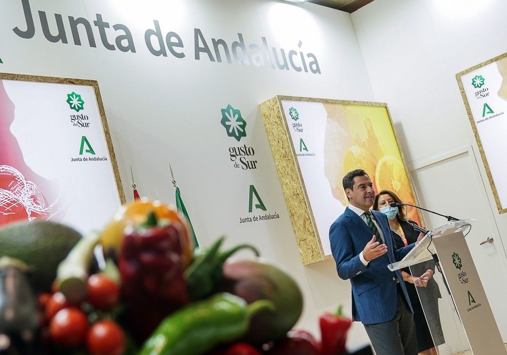 Moreno pide al Gobierno central actualizar los acuerdos con terceros países para evitar una  competencia desleal con el campo andaluz