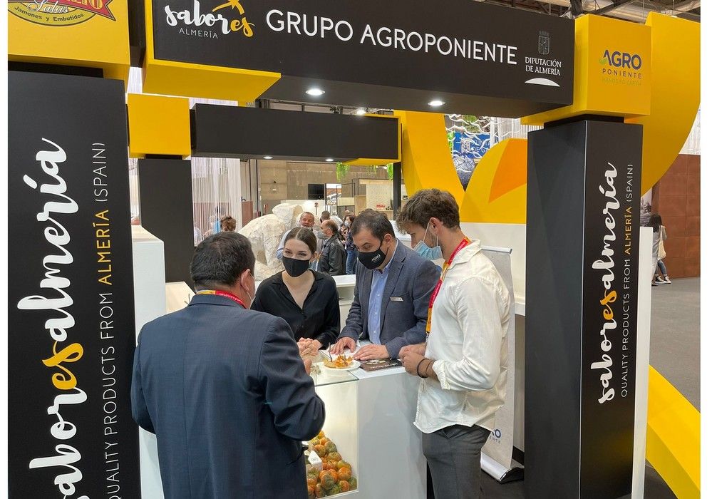 Gran éxito de Agroponiente en la promoción del tomate Raf en Salón Gourmets dentro de Sabores Almería