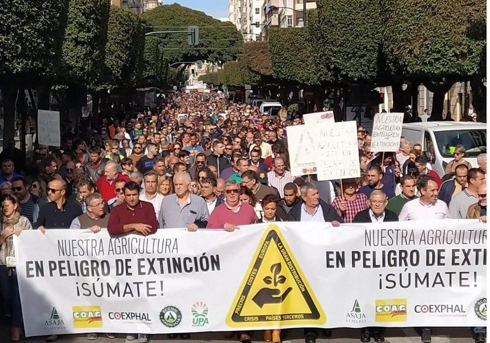 ASAJA, COAG y UPA anuncian el lanzamiento de un gran proceso nacional de movilizaciones