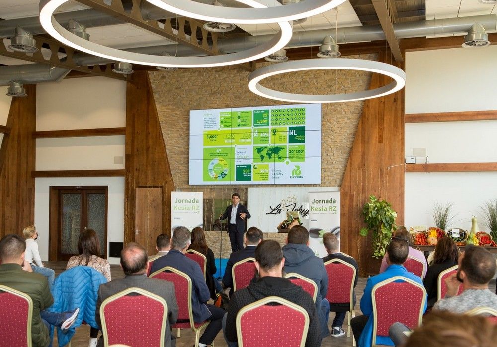 Bio Campojoyma presenta a sus agricultores la primera berenjena sin apenas vellosidades: KESIA RZ