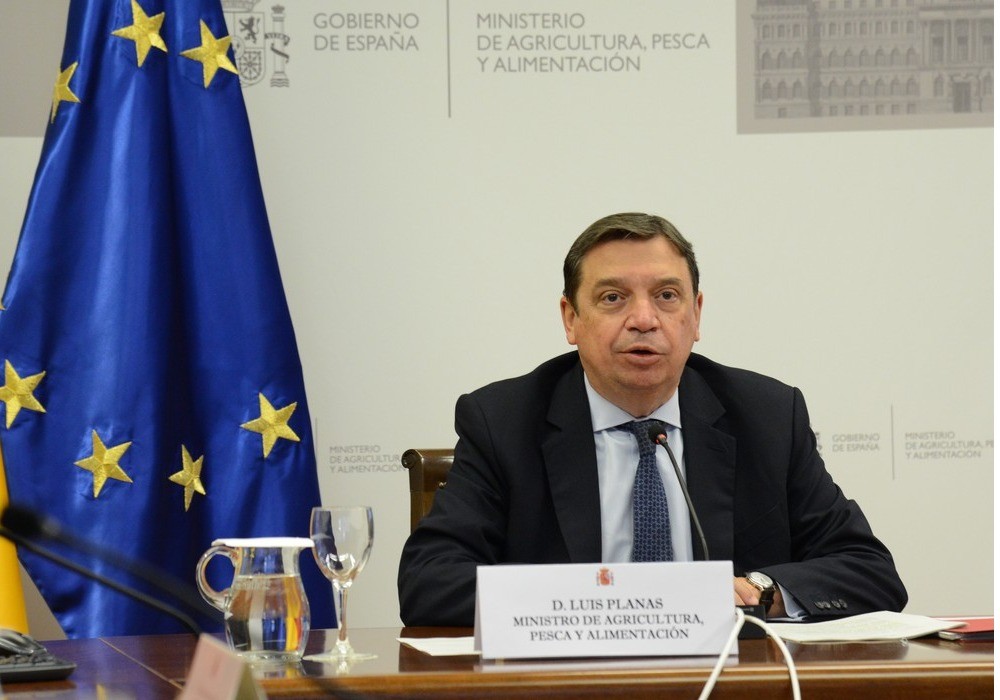 Luis Planas solicita a la Comisión Europea medidas para paliar los efectos de la sequía en el sector agrario