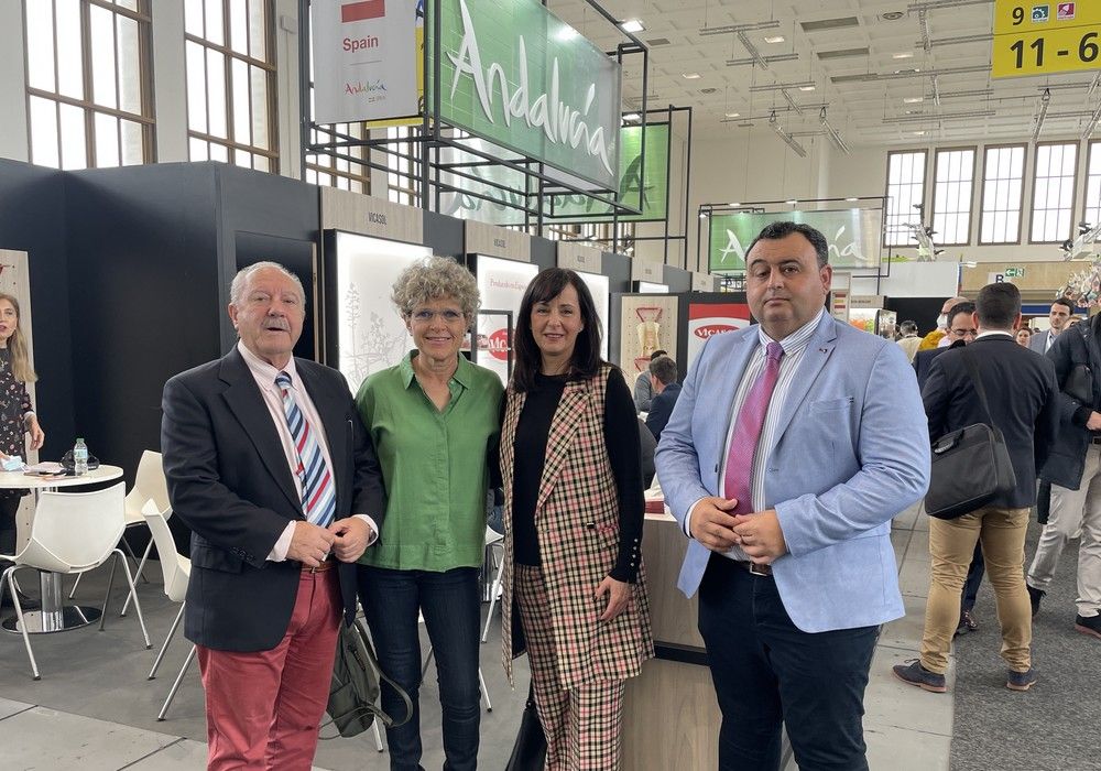 Intensa agenda de El Ejido de reuniones y de promoción de DATAGRI 2022 en la segunda jornada de Fruit Logistica