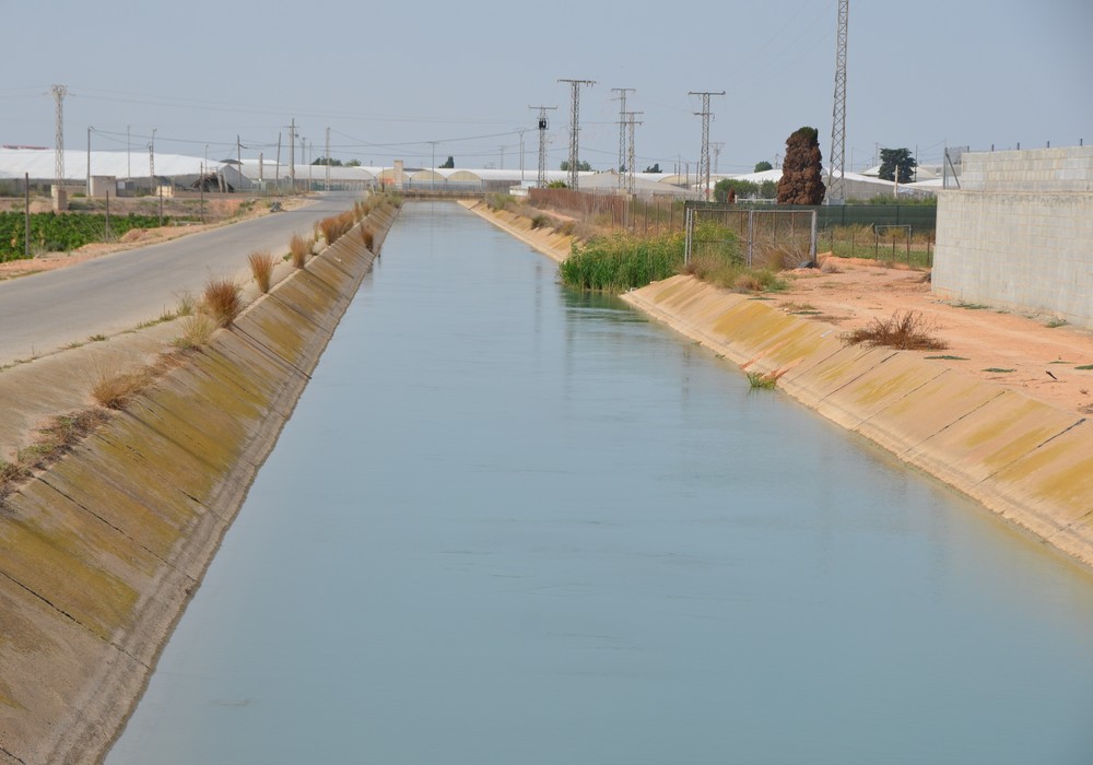 Carmen Crespo: “Almería necesita aprovechar todas las fuentes hídricas disponibles, sean trasvases, aguas desaladas o regeneradas”