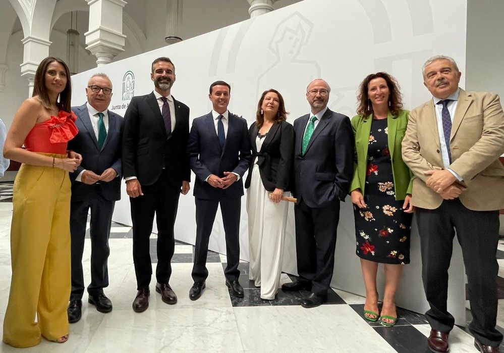El PP arropa a Crespo y Fernández-Pacheco en su toma de posesión como consejeros