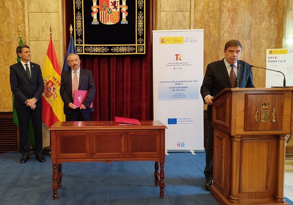 Unos 4.500 agricultores del Poniente se beneficiarán de un nuevo convenio de modernización de regadíos