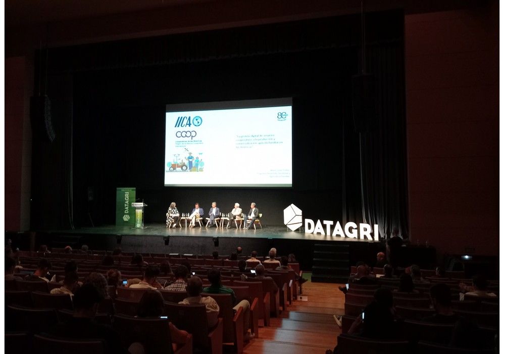 El sector agrícola mundial mira hacia El Ejido en el V Foro Datagri