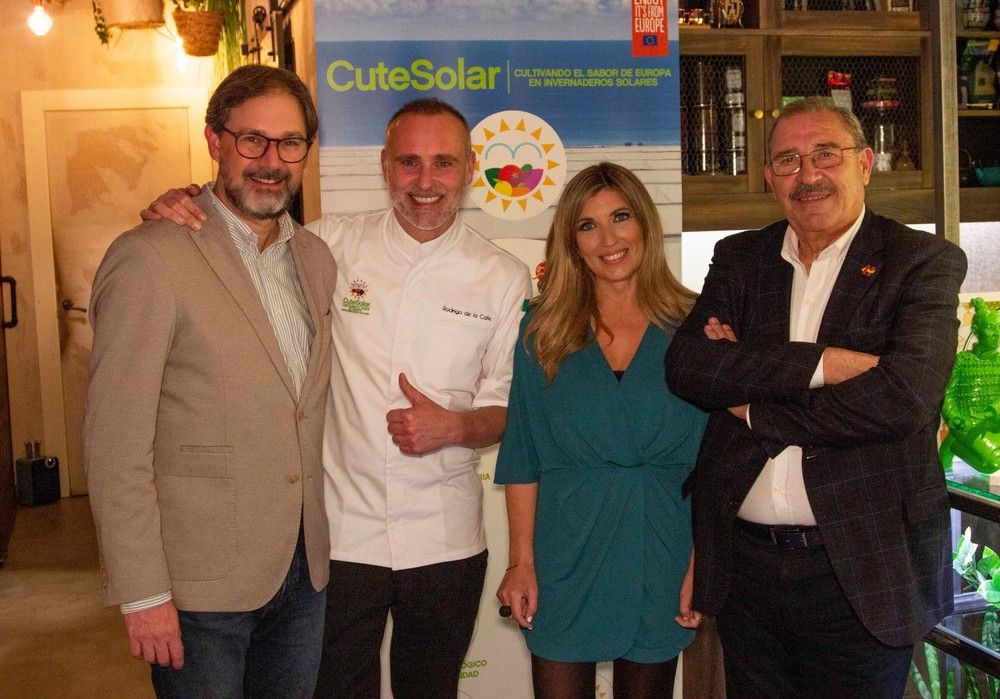 Los productos de los invernaderos solares se elevan a la categoría gourmet de la mano del chef Rodrigo de la Calle