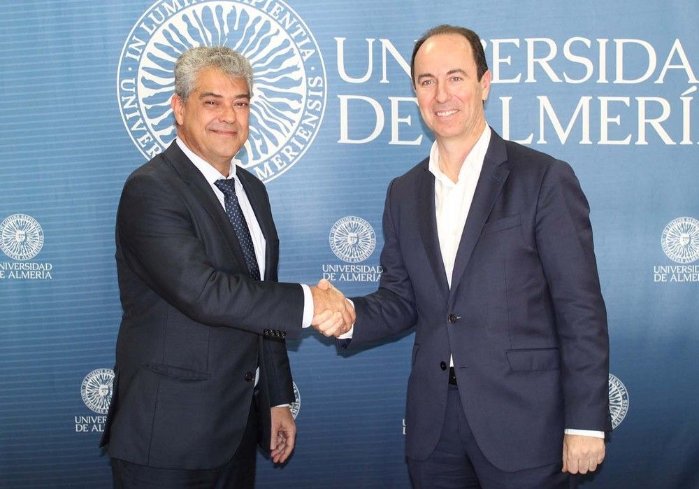 La UAL y TECNOVA fomentarán la innovación y el desarrollo tecnológico