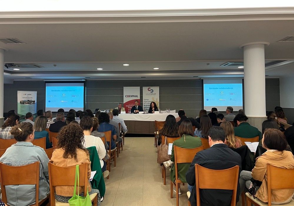 La apuesta del sector hortofrutícola por la seguridad y salud de sus trabajadores reúne a 100 profesionales en la Jornada de Prevención de Riesgos Laborales